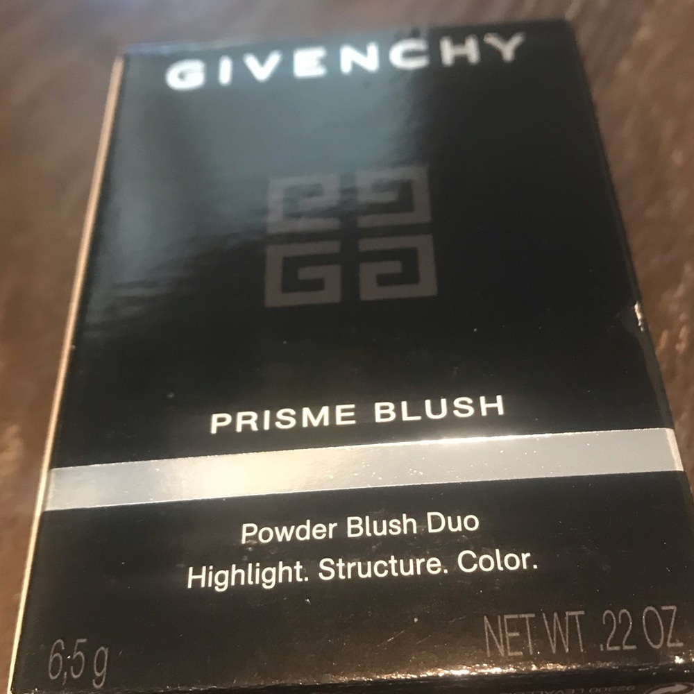 Givenchy Prisme Blush in Romantica